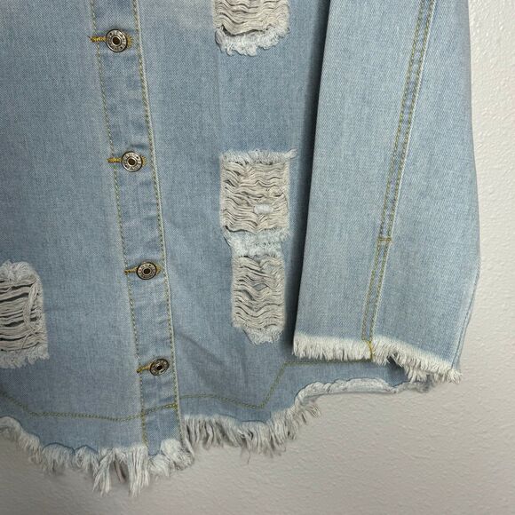 Medium distressed Denim jacket - Picture 6 of 9